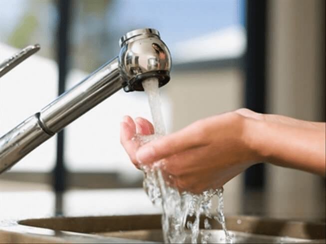 Hệ thống lọc nước sinh hoạt cung cấp nguồn nước sạch và tinh khiết (Nguồn: internet)